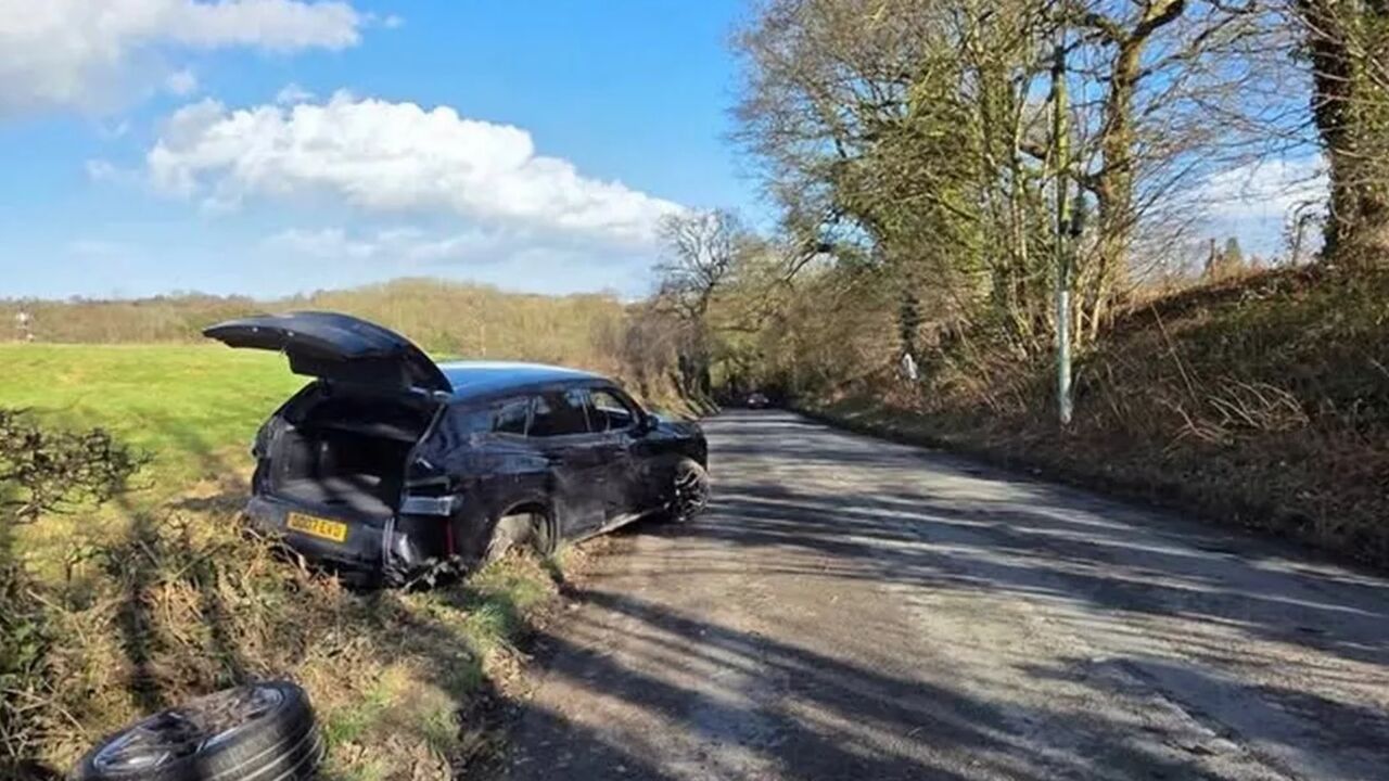 auto kapot aangetroffen na vakantie