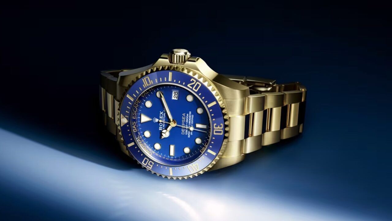 Een Rolex Sea-Dweller, een van de gouden horloges van Rolex.