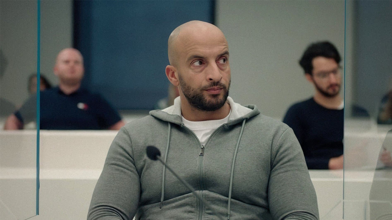 Walid Benmbarek als 'Adil KO' in Mocro Maffia