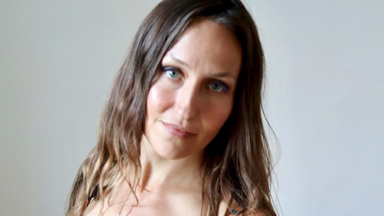 Domino Kirke Badgley