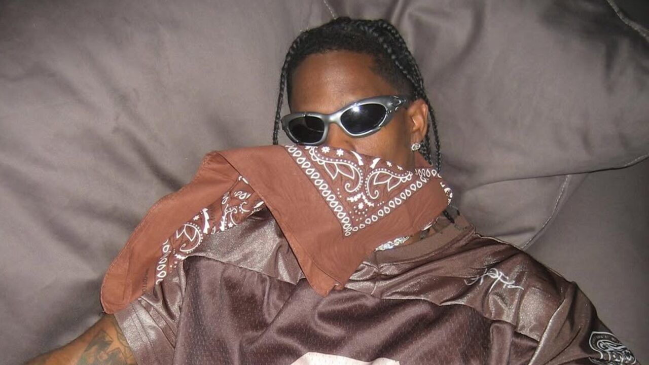 Travis Scott, de rapper die een boete kreeg.