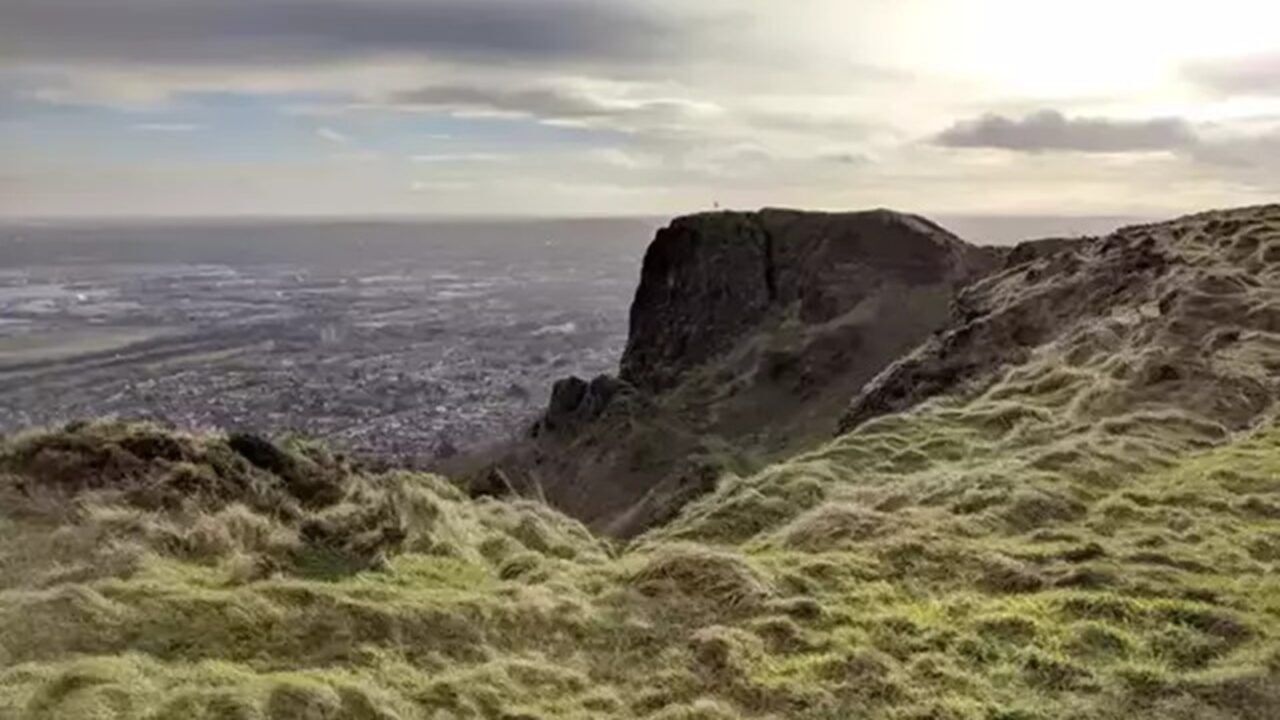De foto waarmee de hiker viraal ging.