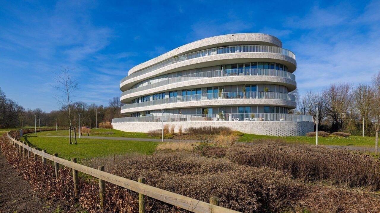 Buitenkant van een luxe penthouse in rotterdam