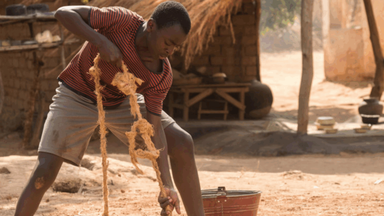 the boy who harnessed the wind en de put