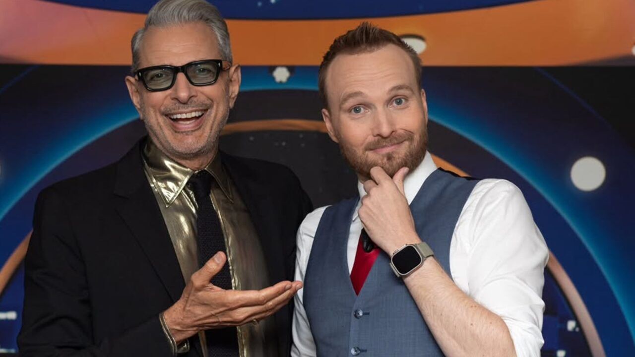 Arjen Lubach, de man die een flink salaris gaat verdienen bij RTL.