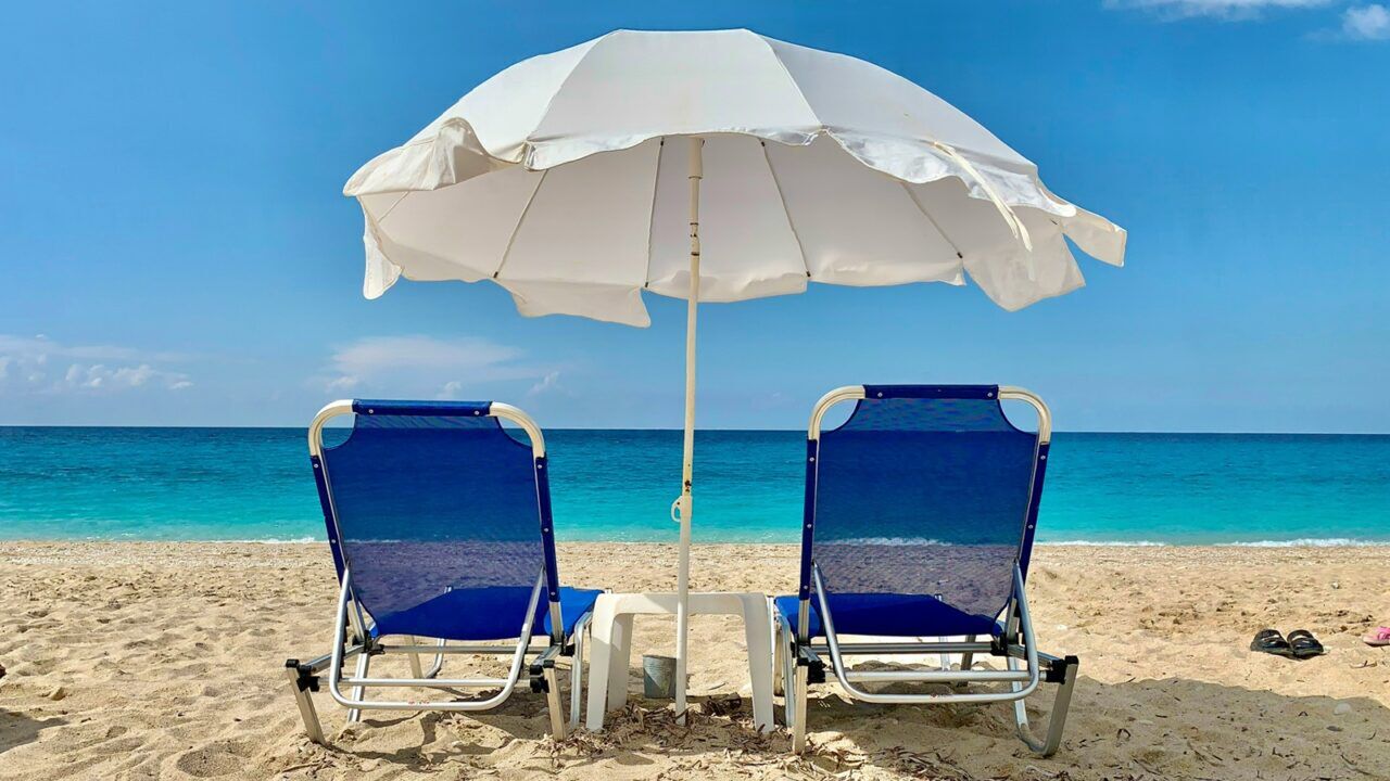 Vakantie-eiland, waar je makkelijk naartoe kan omdat de inflatie daalt.