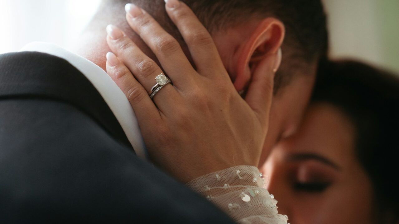 Echte liefde te zien tussen een man en een vrouw