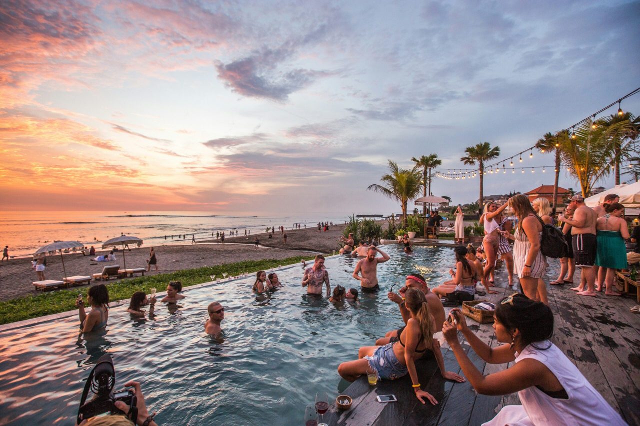 Een feestje op vakantie