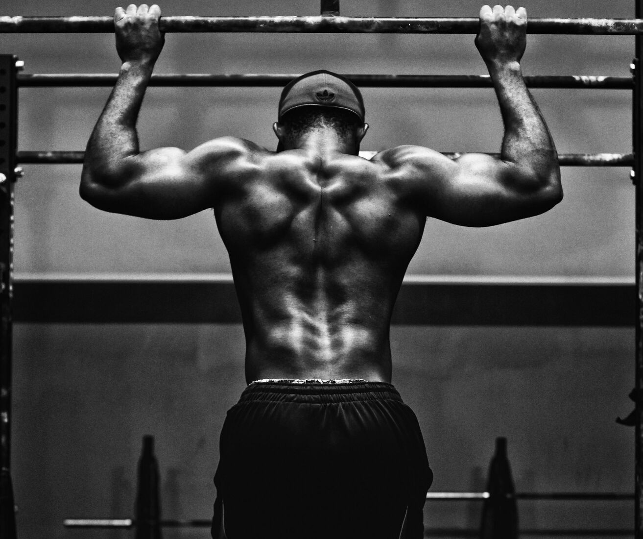 V-shape: met deze oefeningen krijg je de gespierde rug