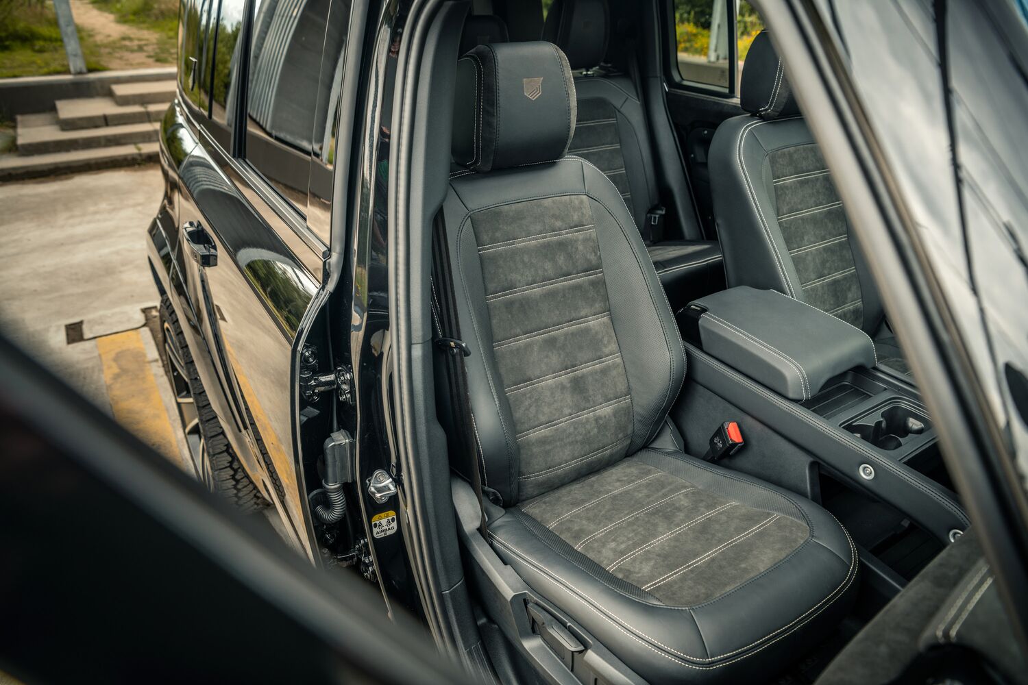 renate verbaan man auto 