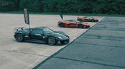 Illustratie voor: Wie is de snelste: 918 Spyder vs LaFerrari vs P1