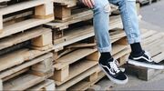 Illustratie voor: 12 schoenen die iedere man in zijn garderobe moet hebben