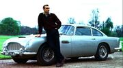 Illustratie voor: Dit zijn de 10 tofste James Bond auto’s die je in de films hebt gezien
