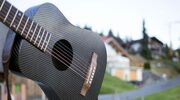 carbon gitaar man man