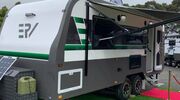 luxe caravan camper