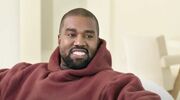 kanye west koopt huis tegenover kim kardashian