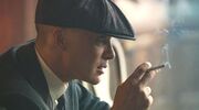thomas shelby roken sigaretten lippen