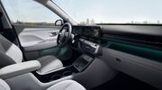 hyundai-kona-electric-world-premiere-2023-interior-01_wid_1024