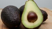 hoe voorkomen avocado bruin worden