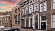 Illustratie voor: Pianist Jan Vayne zet prachtige woning te koop op Funda