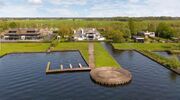 villa vinkeveen met helikopterplatform