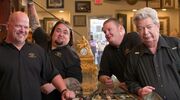 vermogen mensen pawn stars geld hoe rijk zijn ze