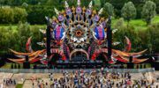 Stage op het grootschalige festival Mysteryland