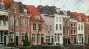 Koopwoningen in Nederland, waarvan er meer op de markt zijn verschenen.