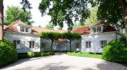 De villa in het Gooi die momenteel op Funda staat.
