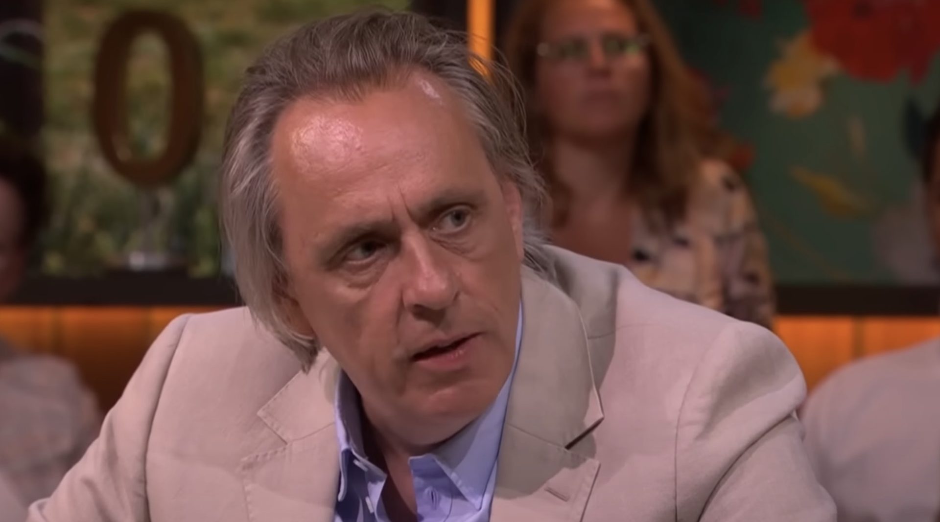 Marcel Van Roon Marcel van Roosmalen heeft bijzondere woning verkocht met winst