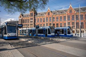 wat is het gemiddelde salaris van trambestuurder