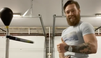 Conor McGregor rolex horloge thuis sporten