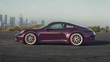 De nieuwe handgeschakelde Porsche.