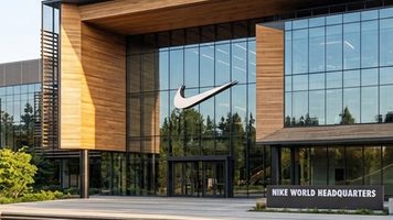 Een kantoor van Nike, het merk dat een beurskeldering onderging.