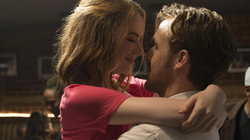 Emma Stone en Ryan Gosling in La La Land.
