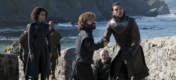 game of thrones premiere man man
