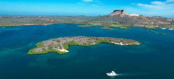 prive eiland curacao man man
