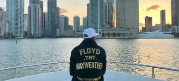 Mayweather newcastle MAN MAN