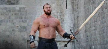Before en after: bizarre transformatie ''the mountain'' van game of thrones MAN MAN