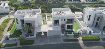 villa andrew tate