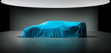Bugatti Divo hypercar Quail Show MAN MAN