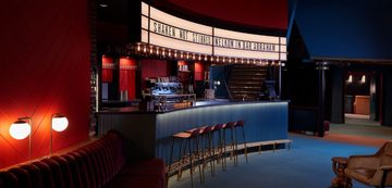 bar bioscoop path&eacute;