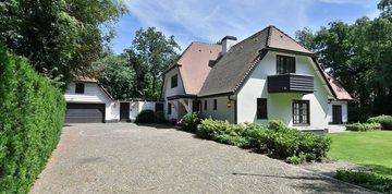villa jordan henderson