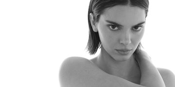 tyopless kendall jenner