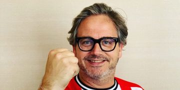 hoe rijk is Guus Meeuwis