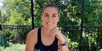 alex morgan transfer