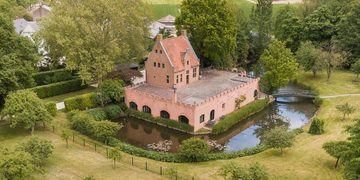 Dit middeleeuws kasteel staat nu gewoon te koop op Funda-2
