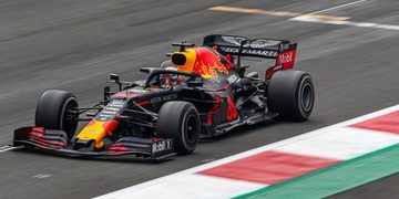 F1-wagen Max Verstappen sneller aanpassingen motor