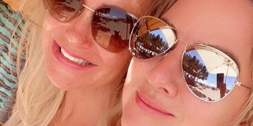 Sonja Bakker bewijst met bikini foto dat leeftijd slechts een getal is
