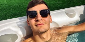 george russell closeup